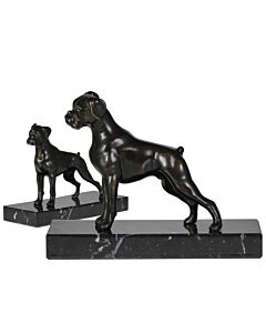 Boxwehund-statuett i metall på marmorsokkel