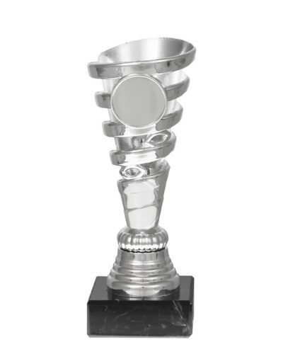 Mini sølvpokal formet nesten som en istapp