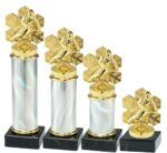 Alpinstatuett i gullvalør