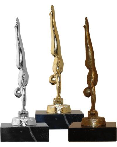 Turn figurer i metall - herre turn